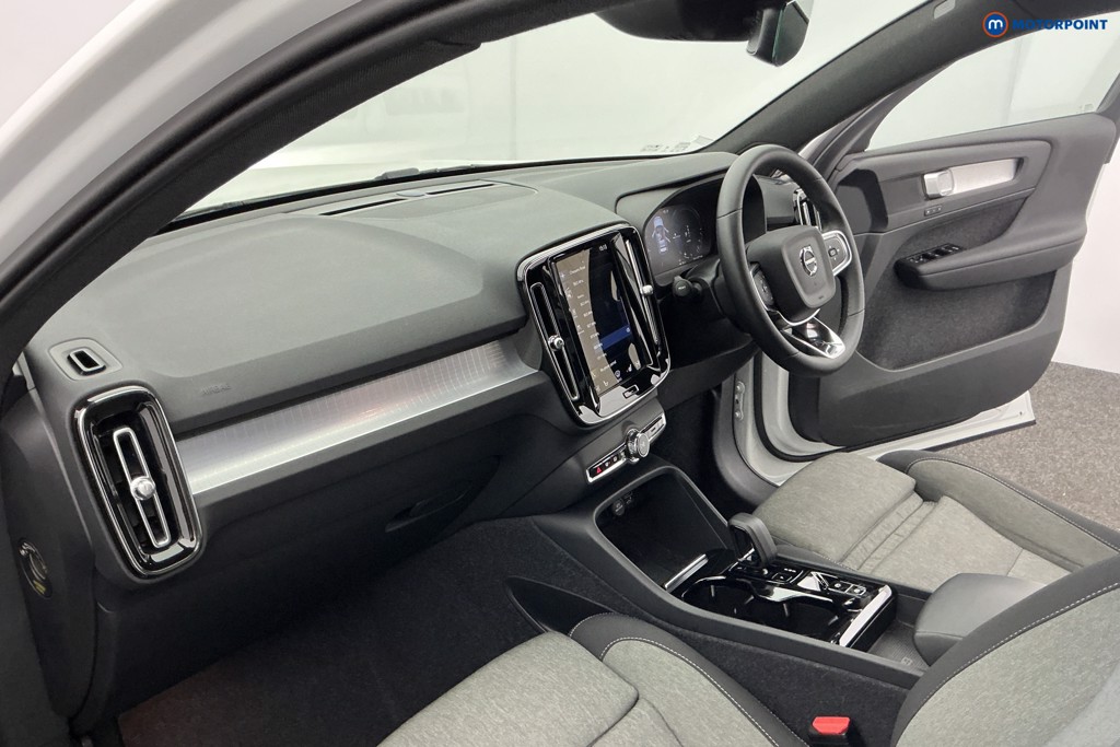 Used Volvo XC40 2024 for sale - 77834543: Photo 18