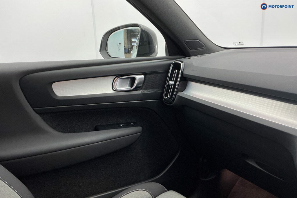 Used Volvo XC40 2024 for sale - 77834543: Photo 27