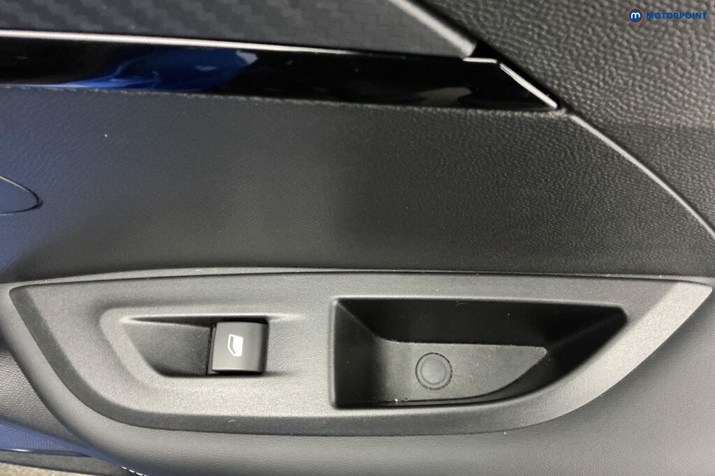 Used Peugeot 2008 2022 for sale - 77935308: Photo 35