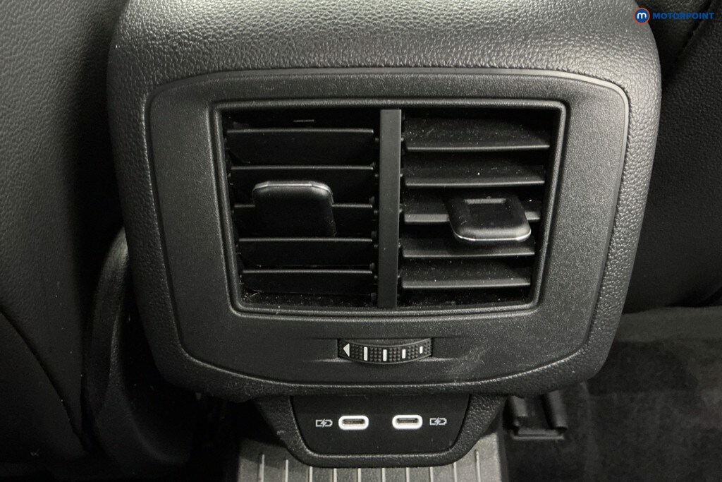 Used Volkswagen T-Roc 2021 for sale - 77476999: Photo 21