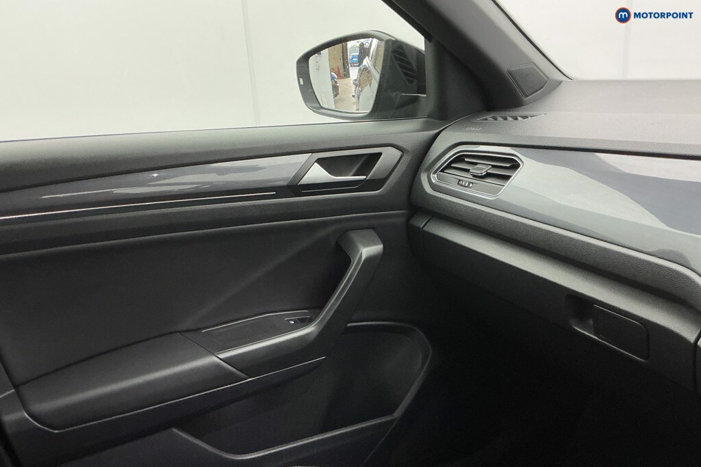 Used Volkswagen T-Roc 2021 for sale - 77476999: Photo 26