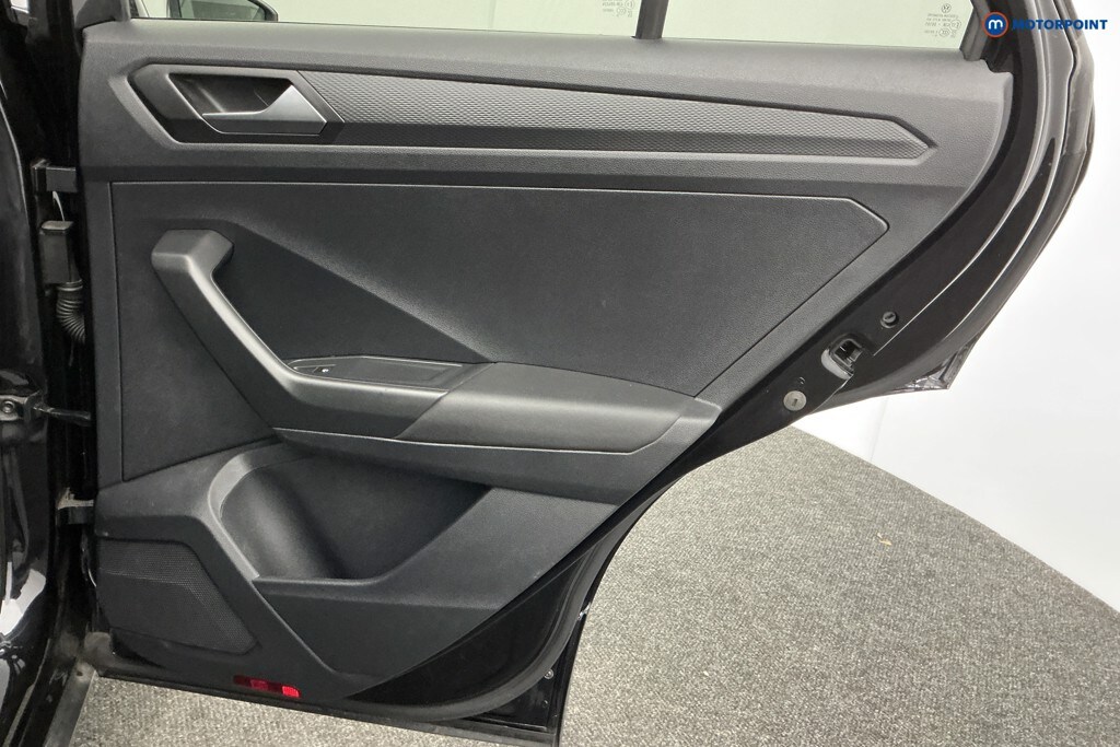 Used Volkswagen T-Roc 2021 for sale - 77476999: Photo 33