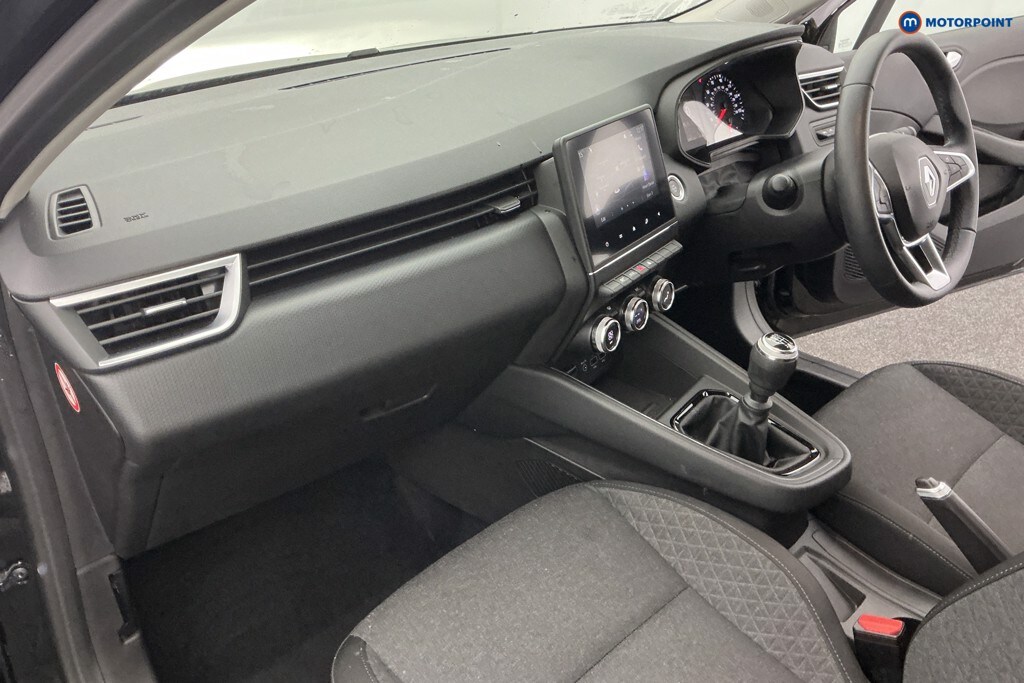 Used Renault Clio 2022 for sale - 76895676: Photo 17