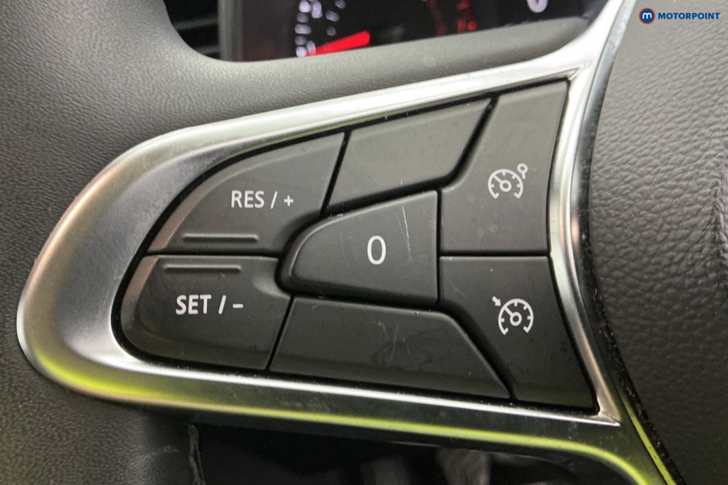 Used Renault Clio 2022 for sale - 76895676: Photo 29