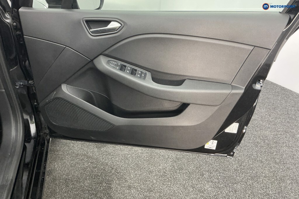 Used Renault Clio 2022 for sale - 76895676: Photo 32