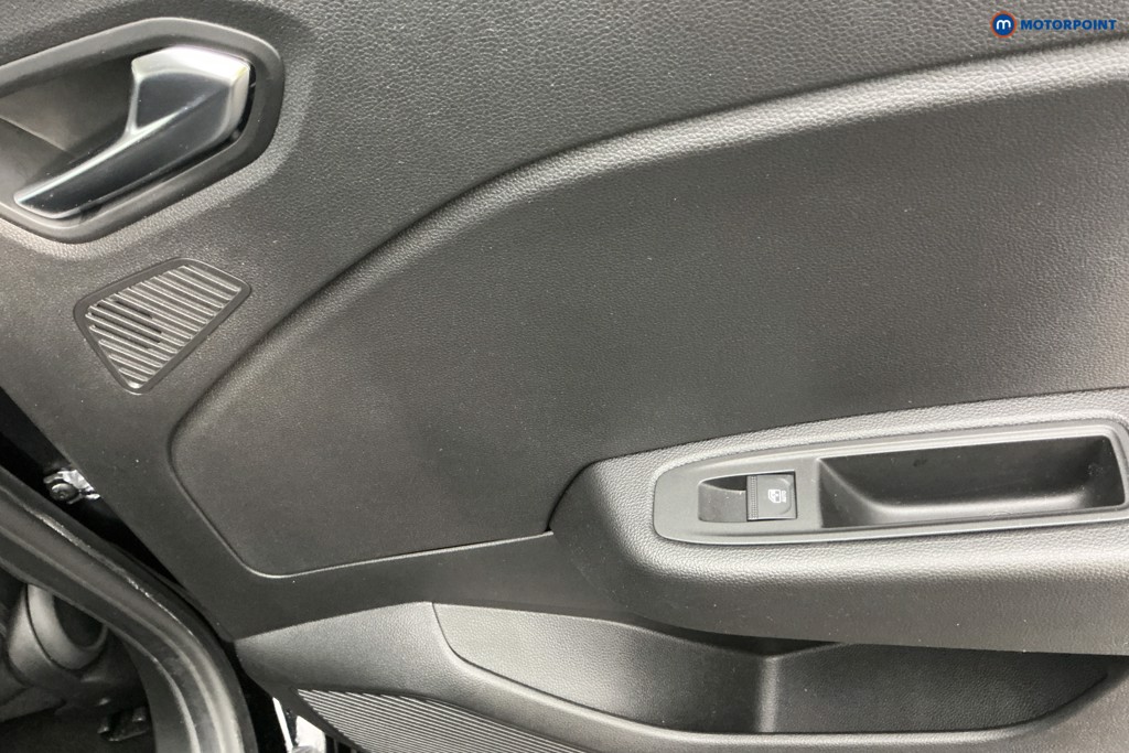 Used Renault Clio 2022 for sale - 76895676: Photo 35