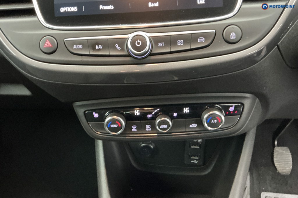 Used Vauxhall Crossland 2021 for sale - 76782761: Photo 25