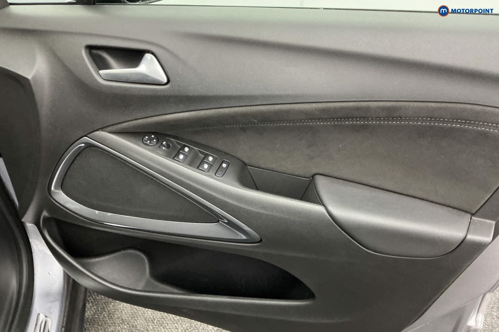 Used Vauxhall Crossland 2021 for sale - 76782761: Photo 30