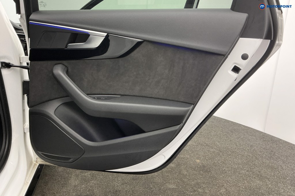 Used Audi A4 2018 for sale - 78067676: Photo 41