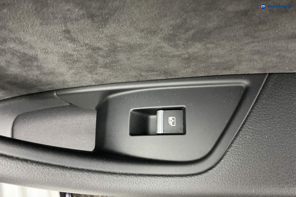 Used Audi A4 2018 for sale - 78067676: Photo 42