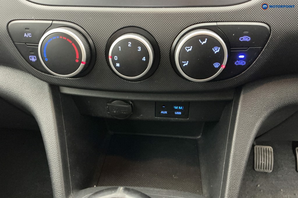 Used Hyundai i10 2019 for sale - 77890479: Photo 26