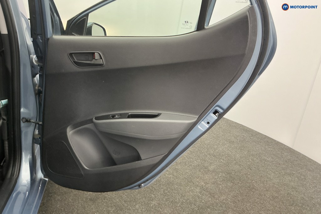 Used Hyundai i10 2019 for sale - 77890479: Photo 35