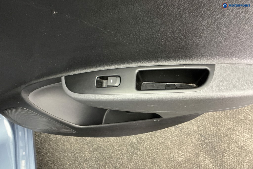 Used Hyundai i10 2019 for sale - 77890479: Photo 36