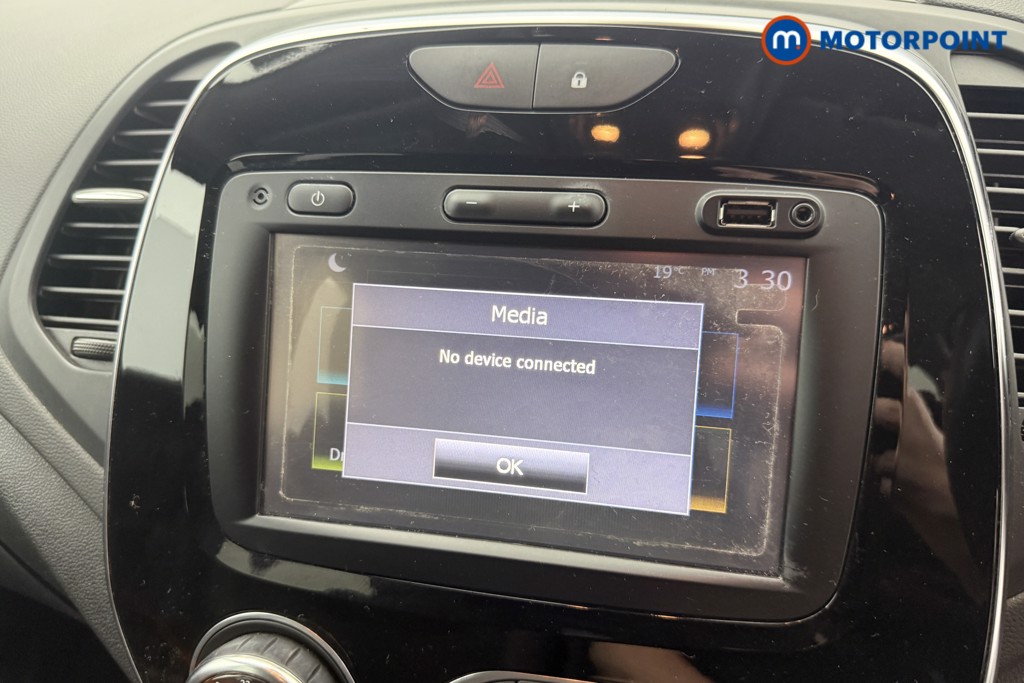 Used Renault Captur 2017 for sale - 77989344: Photo 15