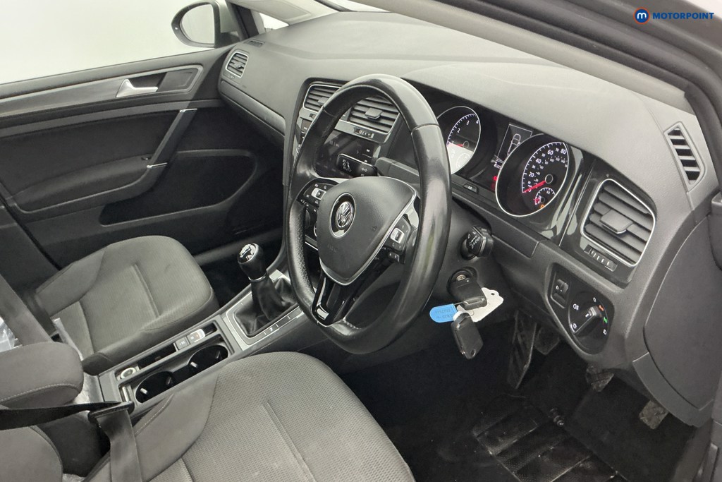 Used Volkswagen Golf 2017 for sale - 76895668: Photo 15