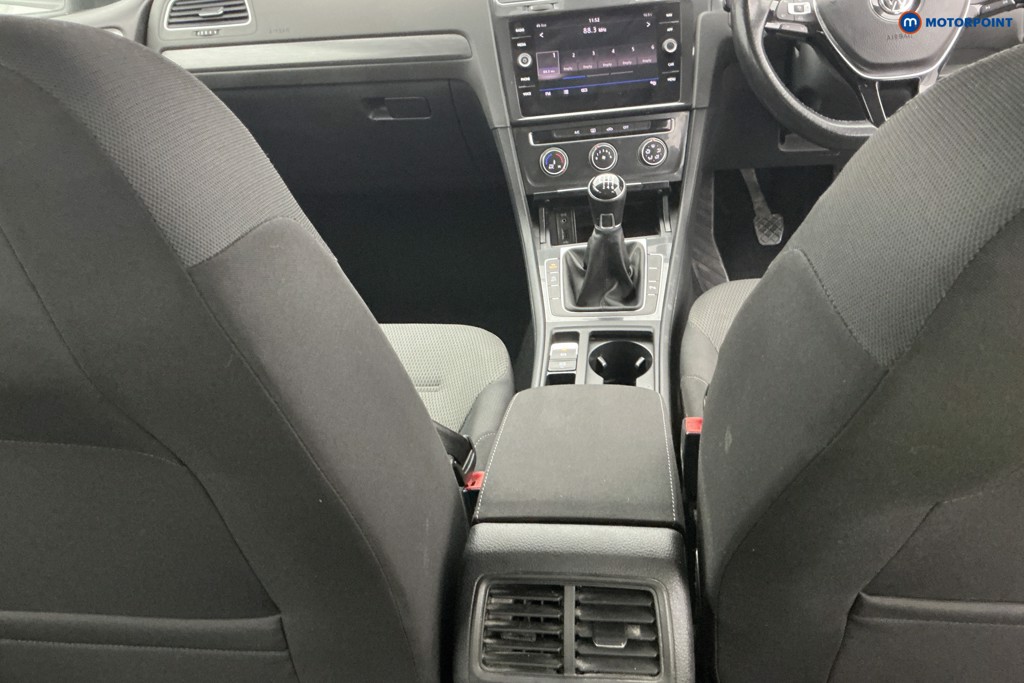 Used Volkswagen Golf 2017 for sale - 76895668: Photo 19