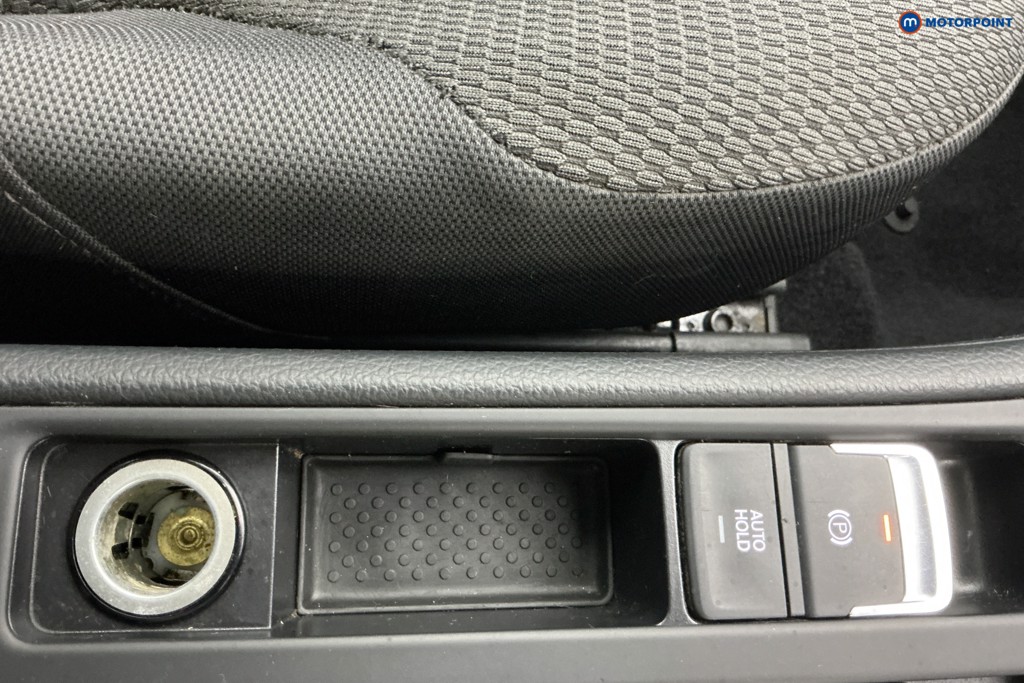 Used Volkswagen Golf 2017 for sale - 76895668: Photo 23