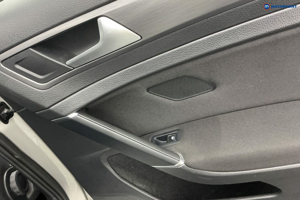 Used Volkswagen Golf 2017 for sale - 76895668: Photo 36