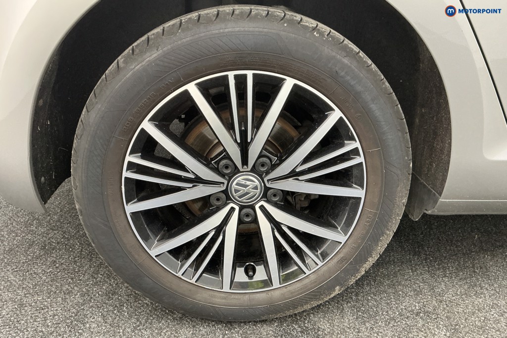 Used Volkswagen Golf 2017 for sale - 76895668: Photo 47