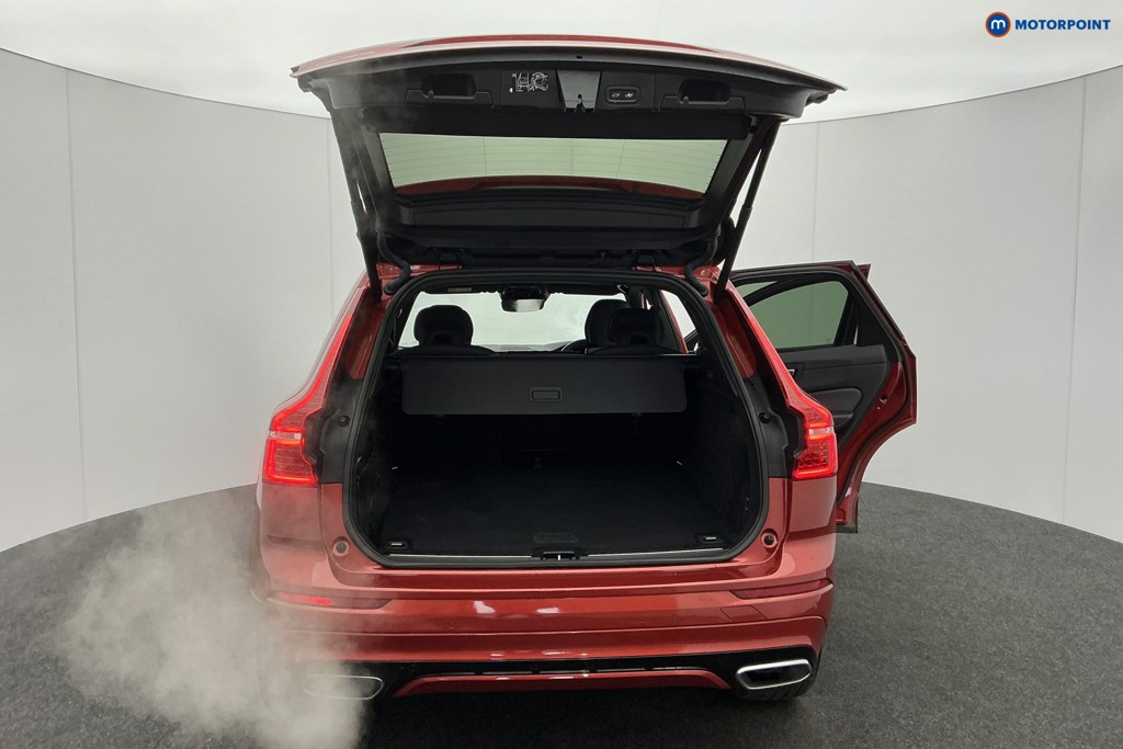 Used Volvo XC60 2021 for sale - 77055958: Photo 11