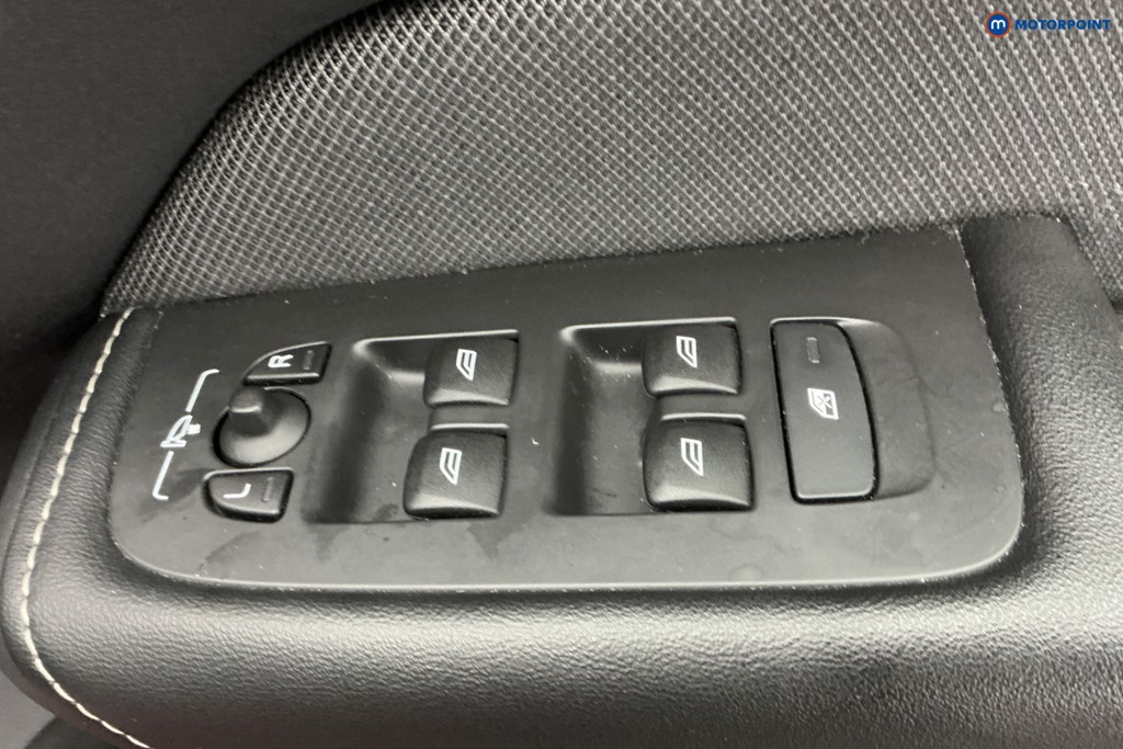 Used Volvo XC60 2021 for sale - 77055958: Photo 34