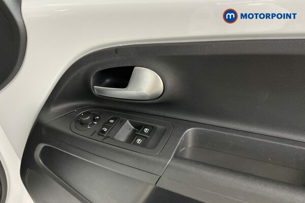 Used Volkswagen up! 2019 for sale - 75776561: Photo 29