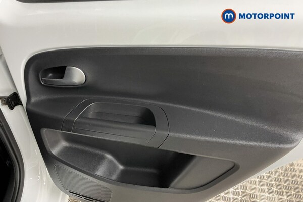 Used Volkswagen up! 2019 for sale - 75776561: Photo 30