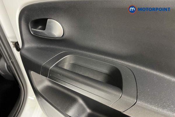 Used Volkswagen up! 2019 for sale - 75776561: Photo 31