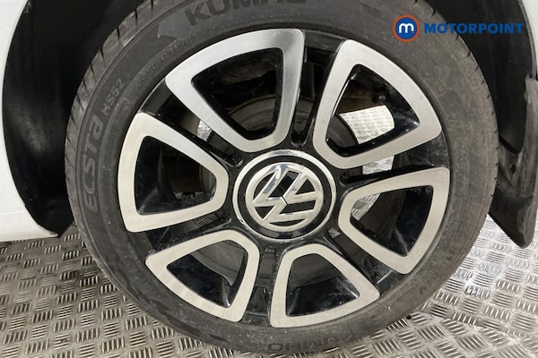 Used Volkswagen up! 2019 for sale - 75776561: Photo 39