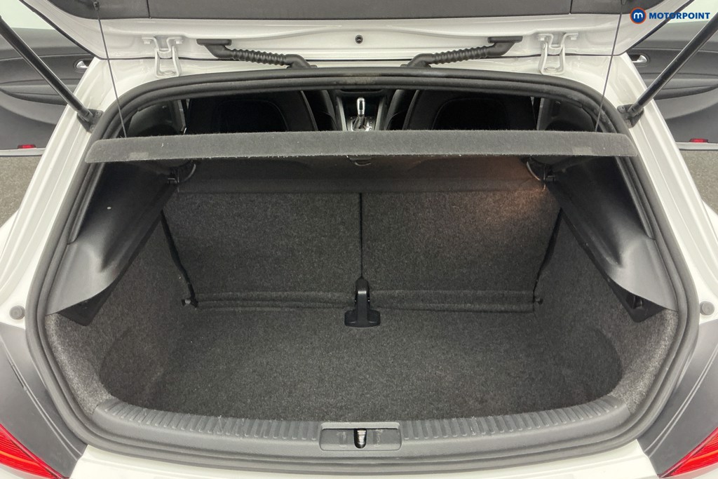 Used Volkswagen Scirocco 2017 for sale - 77804717: Photo 11