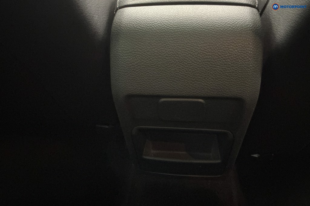 Used Volkswagen Scirocco 2017 for sale - 77804717: Photo 25