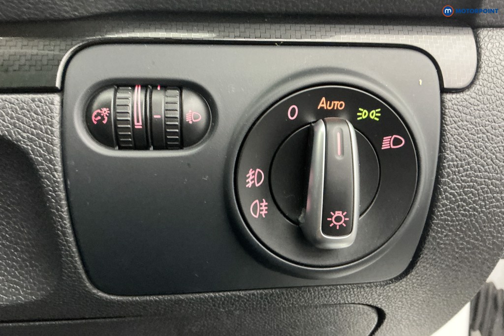 Used Volkswagen Scirocco 2017 for sale - 77804717: Photo 39