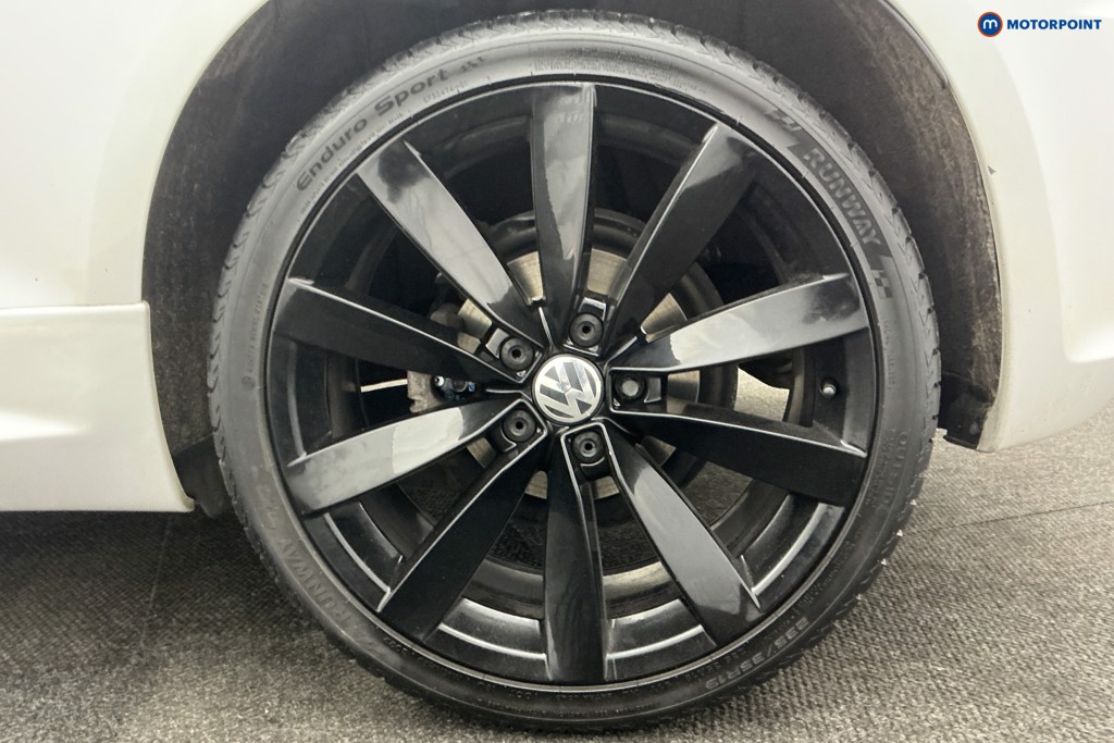 Used Volkswagen Scirocco 2017 for sale - 77804717: Photo 50