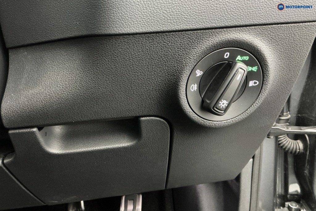 Used Skoda Karoq 2025 for sale - 77918872: Photo 35