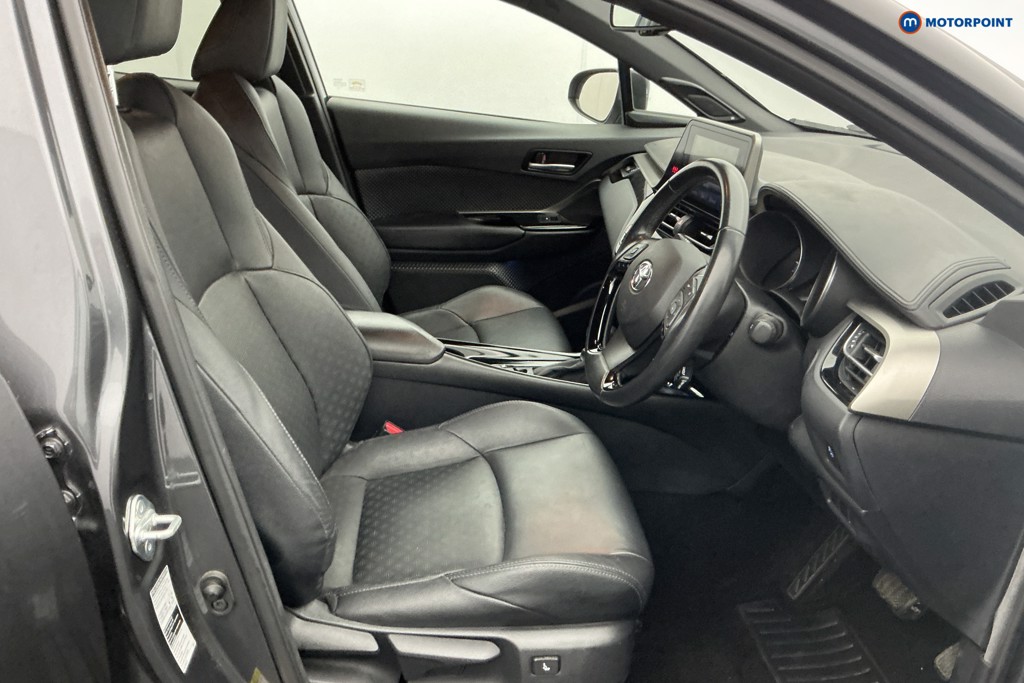 Used Toyota C-HR 2019 for sale - 77620062: Photo 13