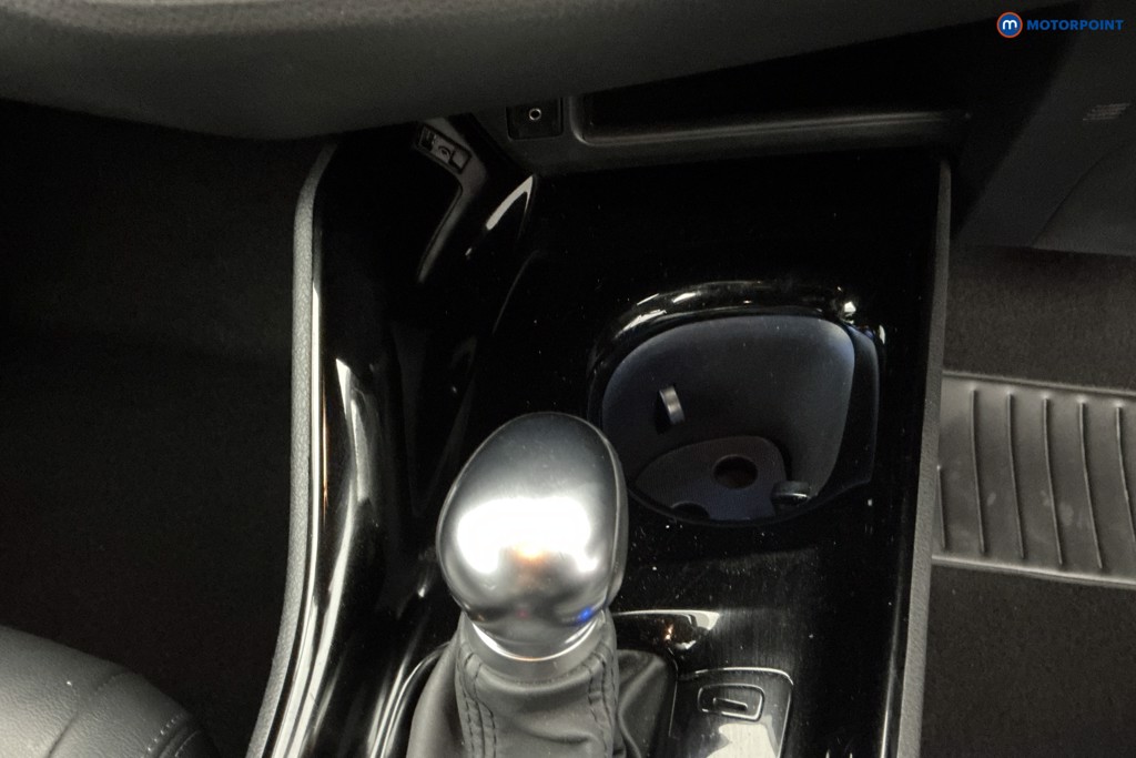 Used Toyota C-HR 2019 for sale - 77620062: Photo 25