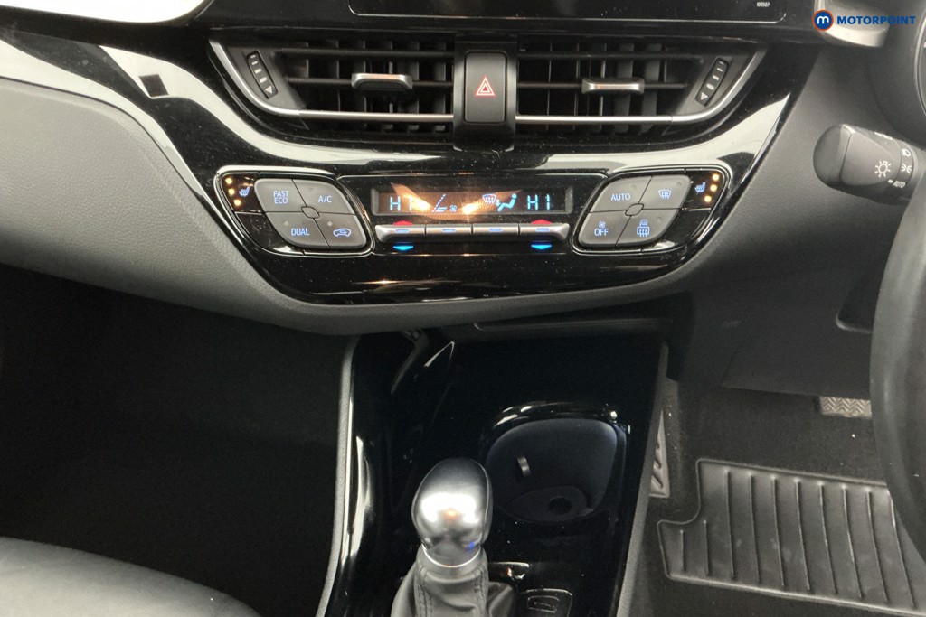 Used Toyota C-HR 2019 for sale - 77620062: Photo 26