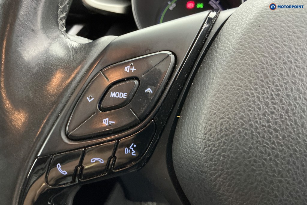 Used Toyota C-HR 2019 for sale - 77620062: Photo 28