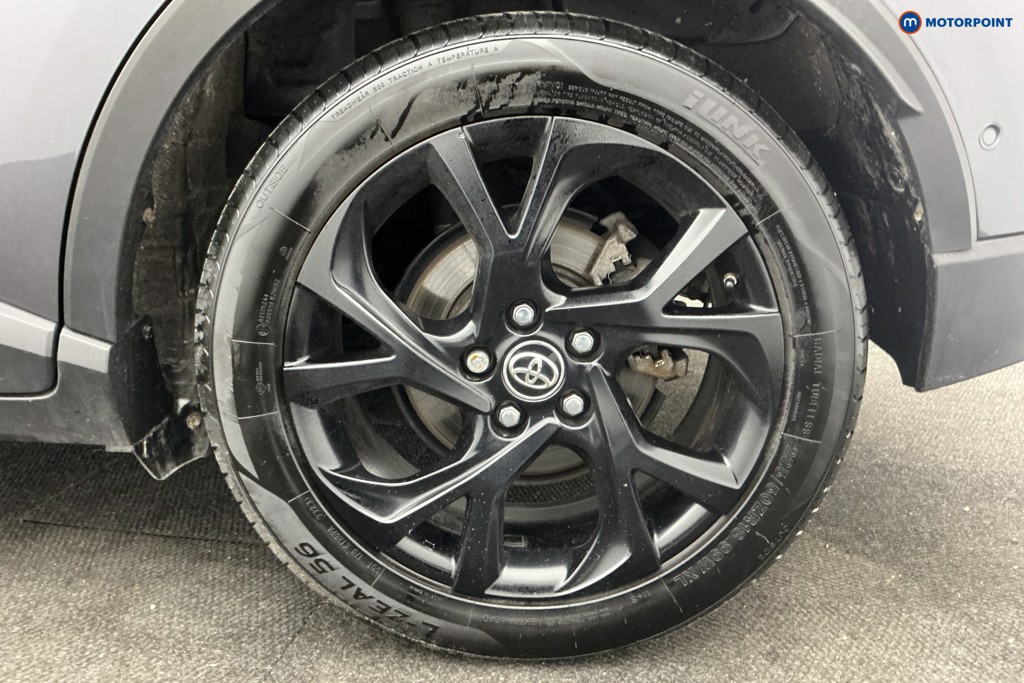 Used Toyota C-HR 2019 for sale - 77620062: Photo 43