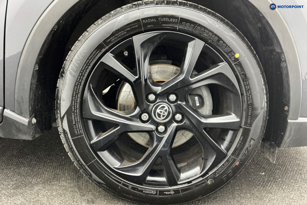 Used Toyota C-HR 2019 for sale - 77620062: Photo 45