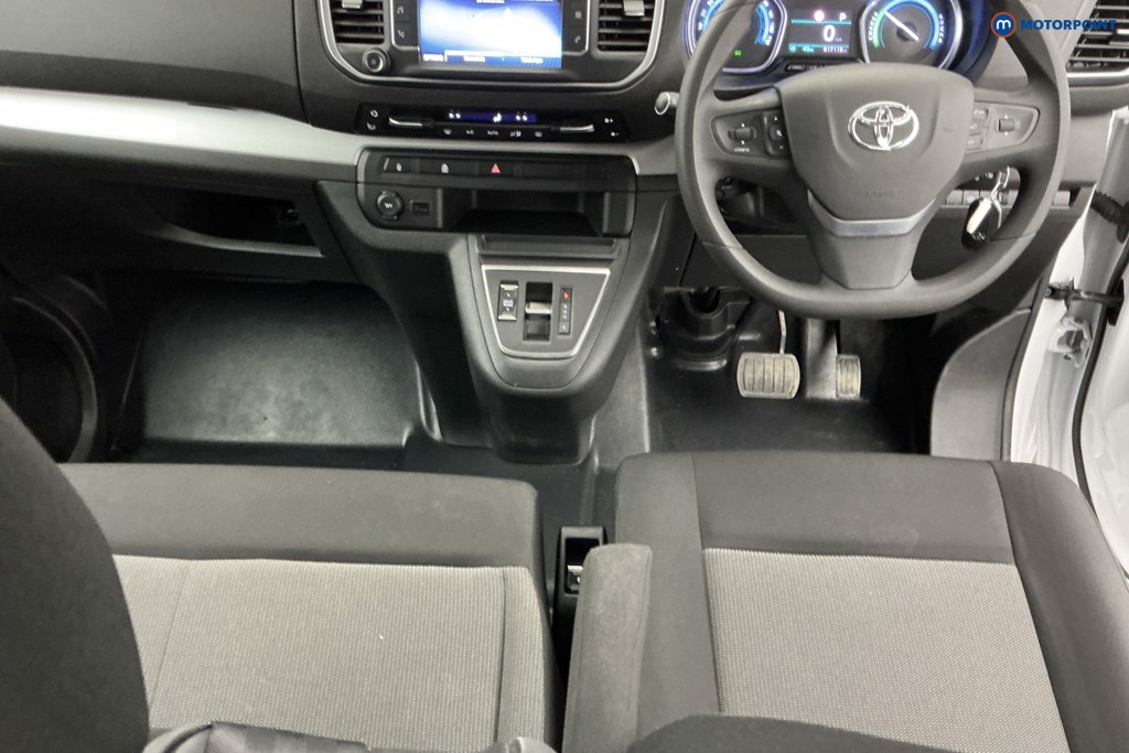 Used Toyota PROACE CITY Verso 2024 for sale - 78199487: Photo 27