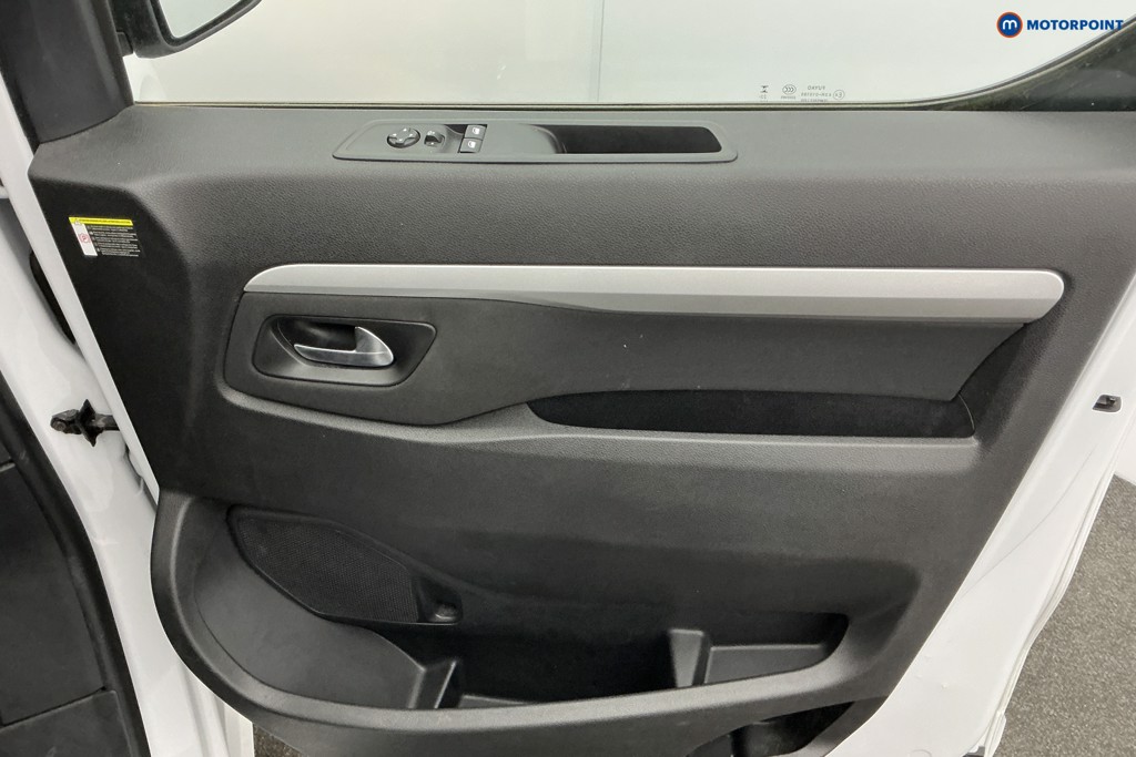 Used Toyota PROACE CITY Verso 2024 for sale - 78199487: Photo 42