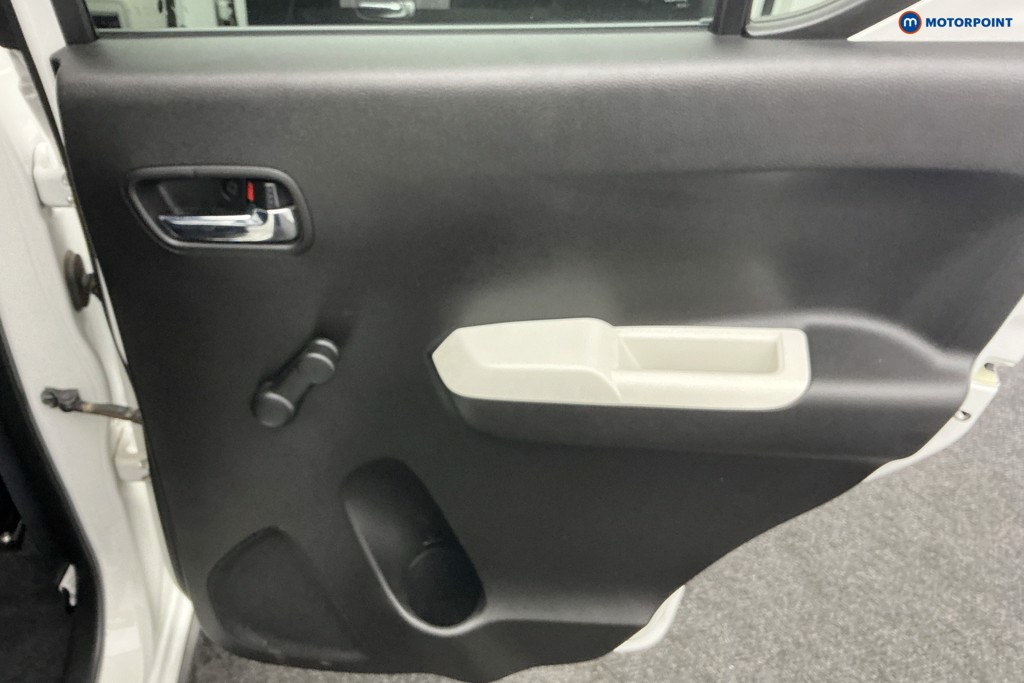 Used Suzuki Ignis 2018 for sale - 76889953: Photo 30