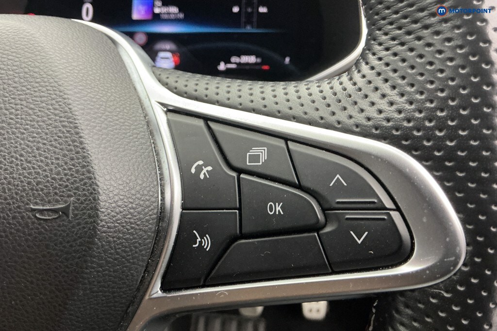 Used Renault Clio 2023 for sale - 78162878: Photo 30