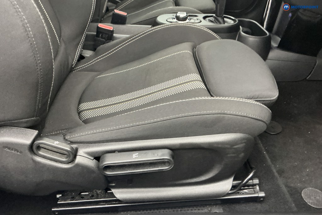 Used MINI Hatch 2021 for sale - 77301427: Photo 27