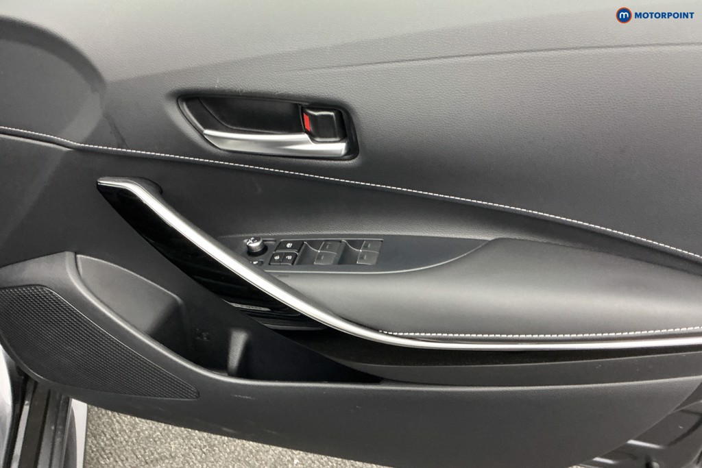 Used Toyota Corolla 2024 for sale - 76402855: Photo 30