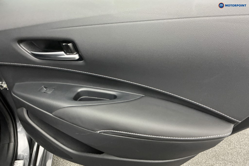 Used Toyota Corolla 2024 for sale - 76402855: Photo 32