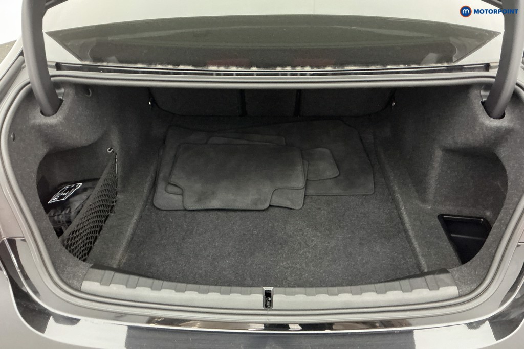 Used BMW 3 Series 2024 for sale - 76682016: Photo 11