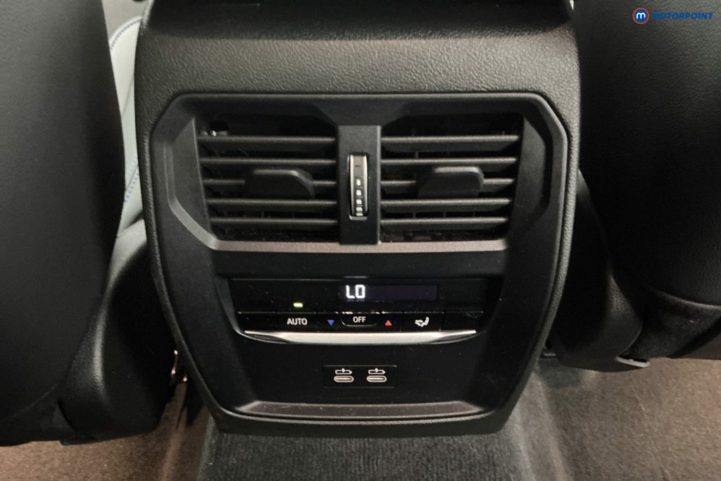 Used BMW 3 Series 2024 for sale - 76682016: Photo 18