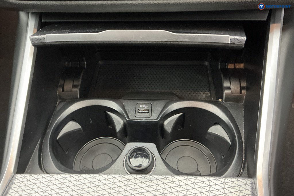 Used BMW 3 Series 2024 for sale - 76682016: Photo 23